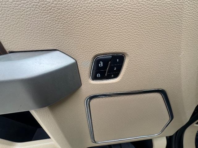 Ford F-150 Lariat SuperCrew 5.5-ft. Bed 4WD 2016