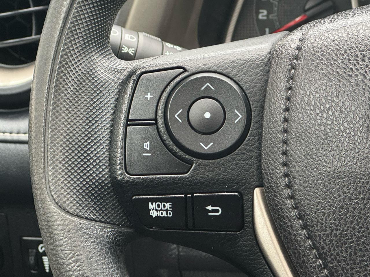 Toyota RAV4 XLE AWD 2015