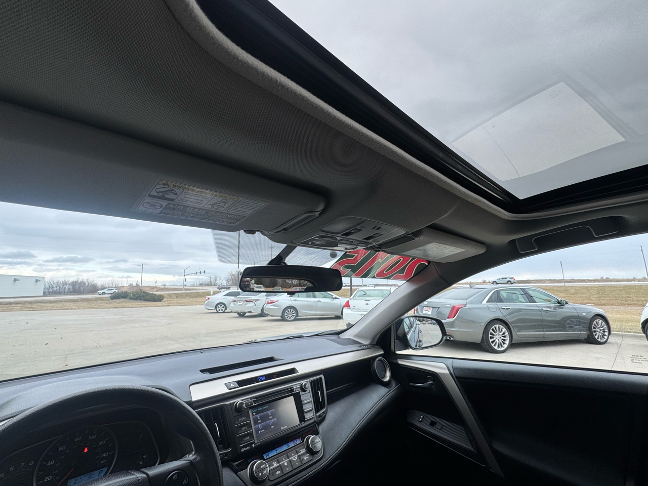 Toyota RAV4 XLE AWD 2015