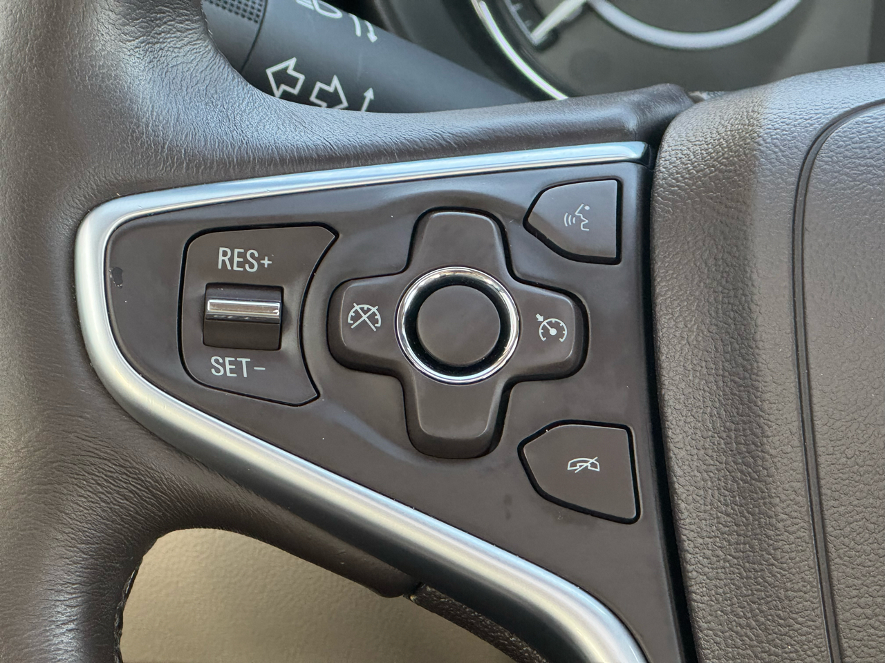 Buick Regal Turbo AWD 2016