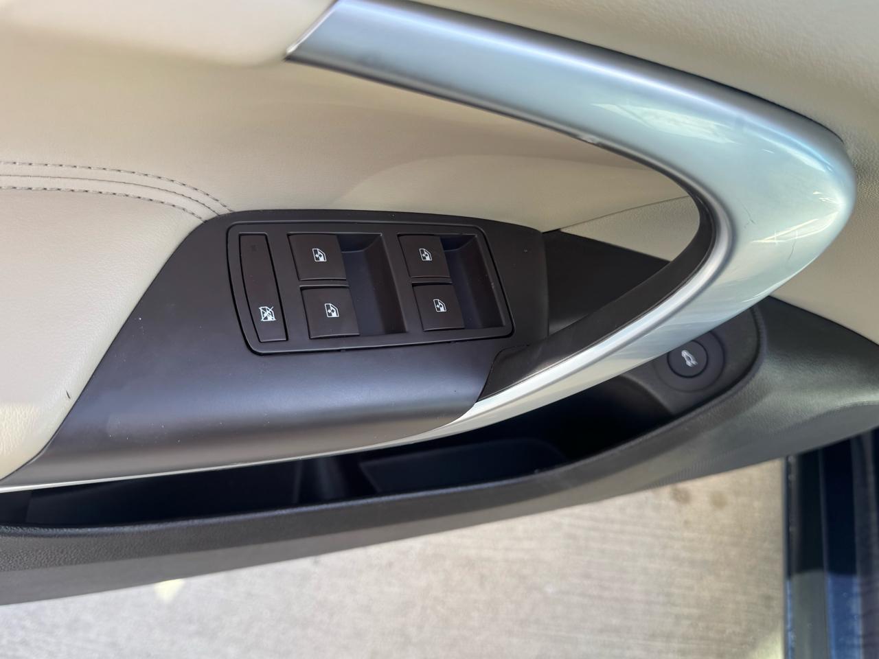 Buick Regal Turbo AWD 2016