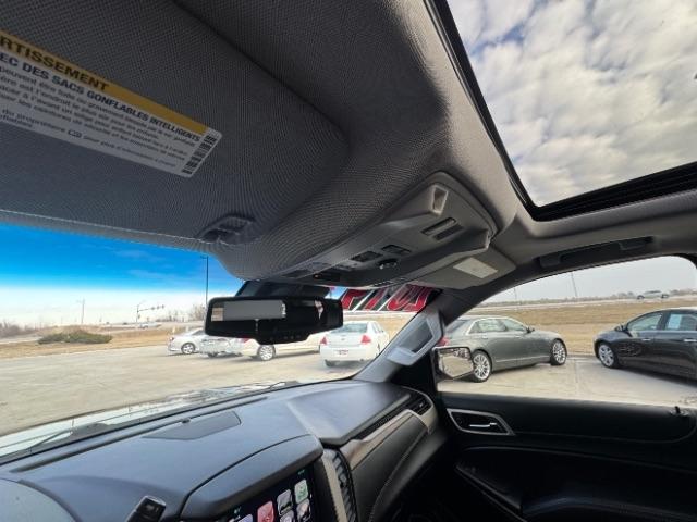 GMC Yukon Denali 4WD 2019