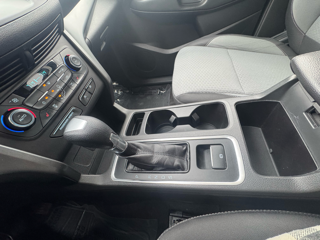 Ford Escape SE 4WD 2017