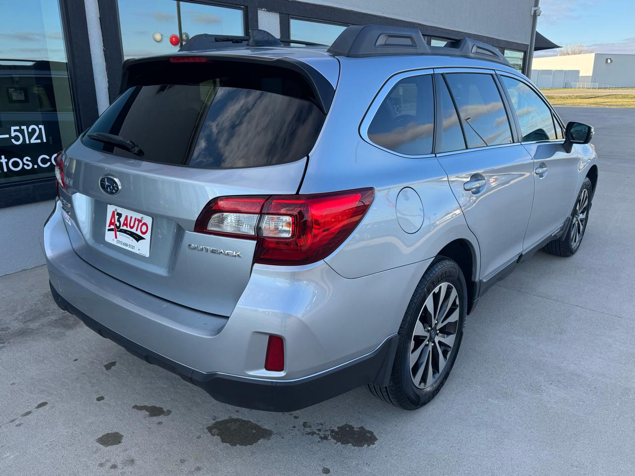 Subaru Outback 2.5i Limited 2017