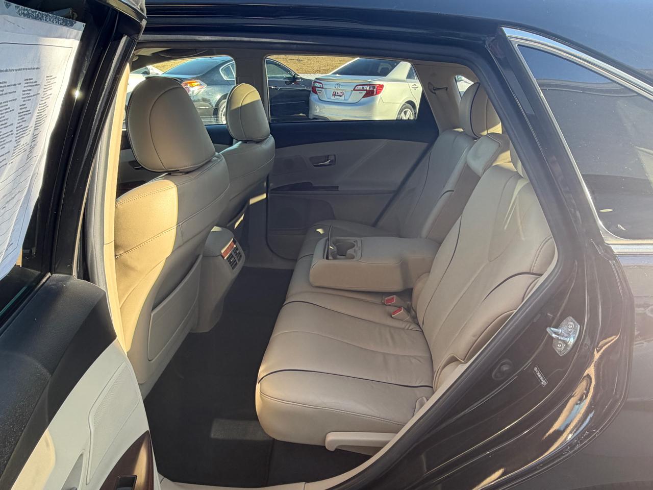 Toyota Venza AWD V6 2011