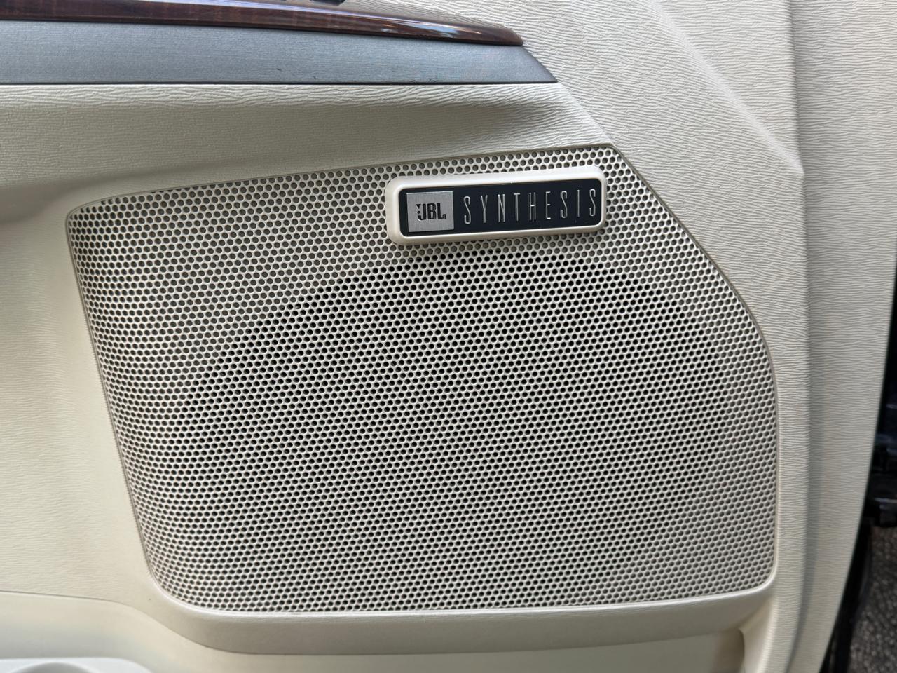 Toyota Venza AWD V6 2011