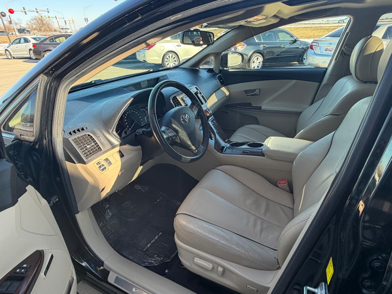 Toyota Venza AWD V6 2011