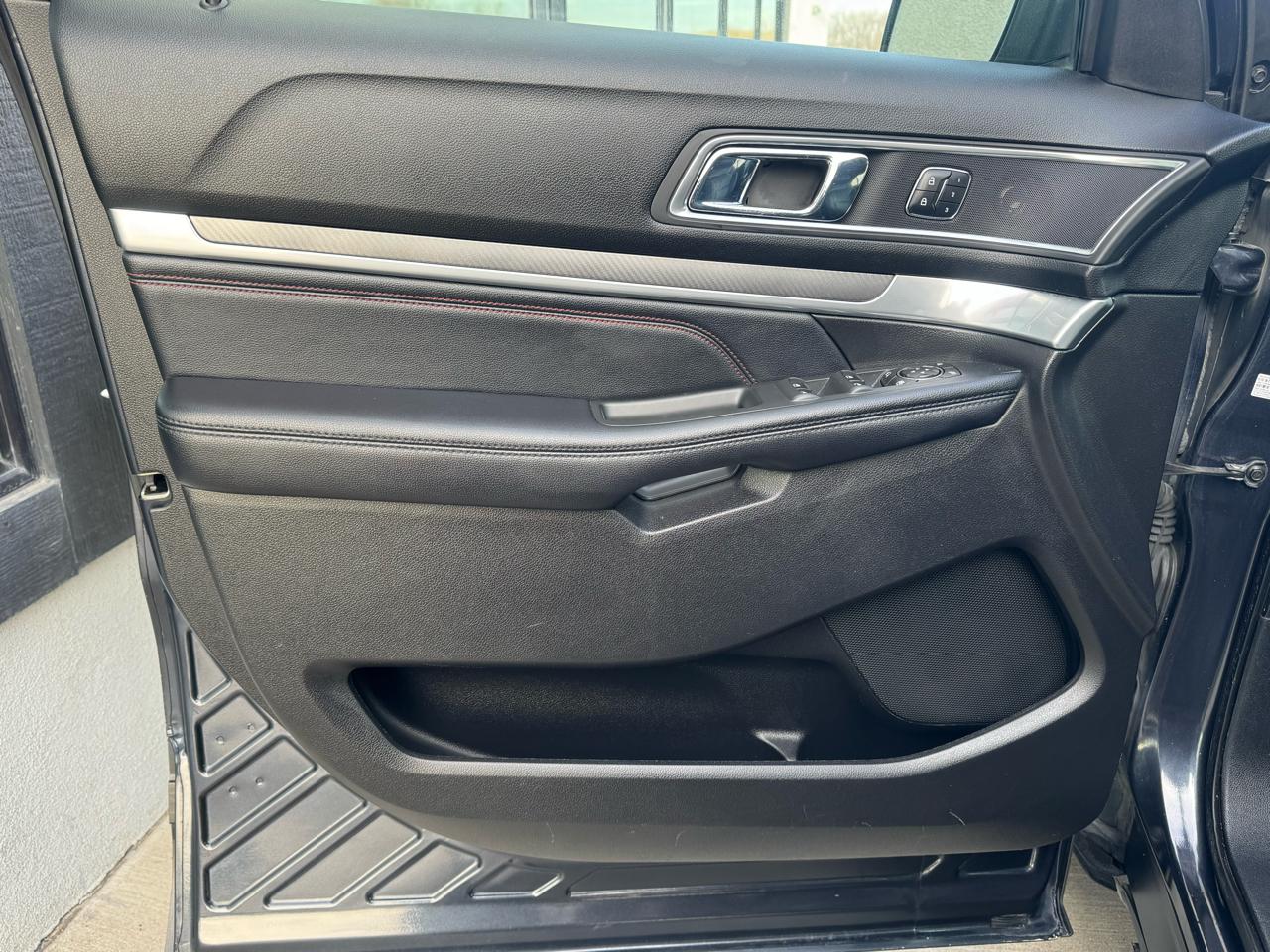 Ford Explorer Sport 4WD 2017