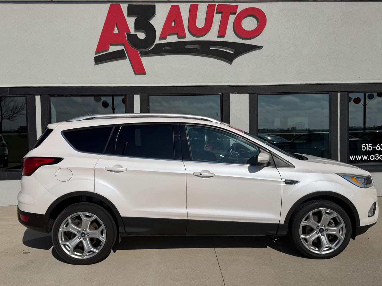 Ford Escape Titanium 4WD 2019