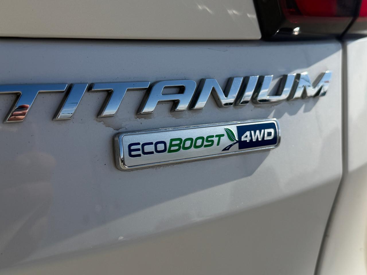 Ford Escape Titanium 4WD 2019