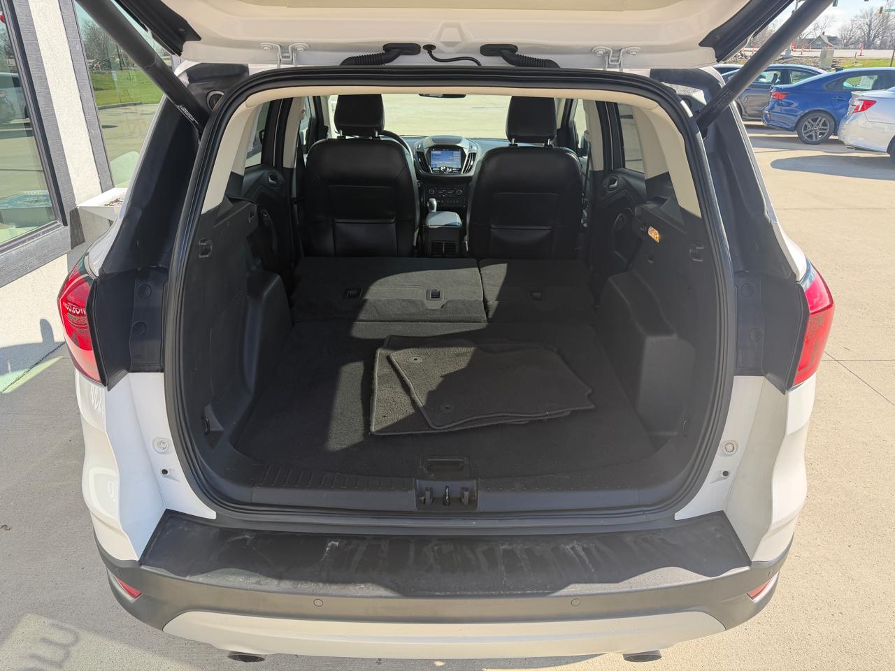 Ford Escape Titanium 4WD 2019