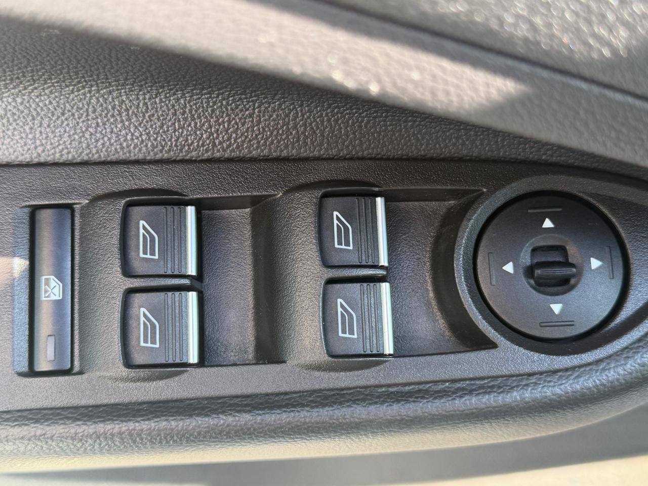 Ford Escape Titanium 4WD 2019