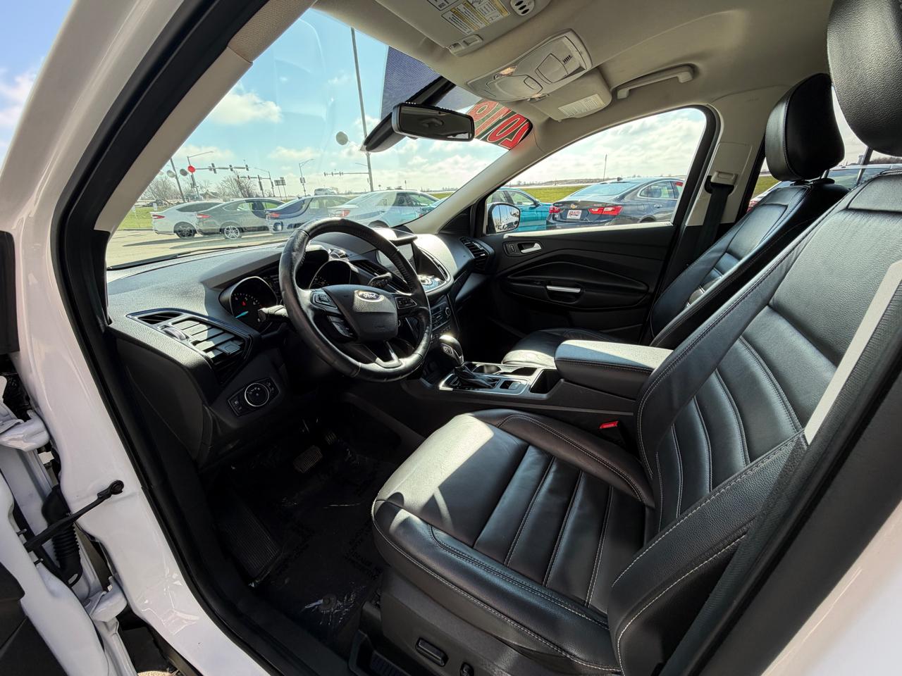 Ford Escape Titanium 4WD 2019