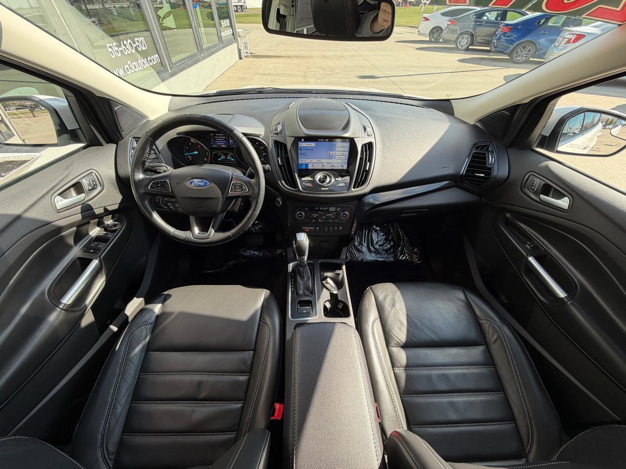 Ford Escape Titanium 4WD 2019