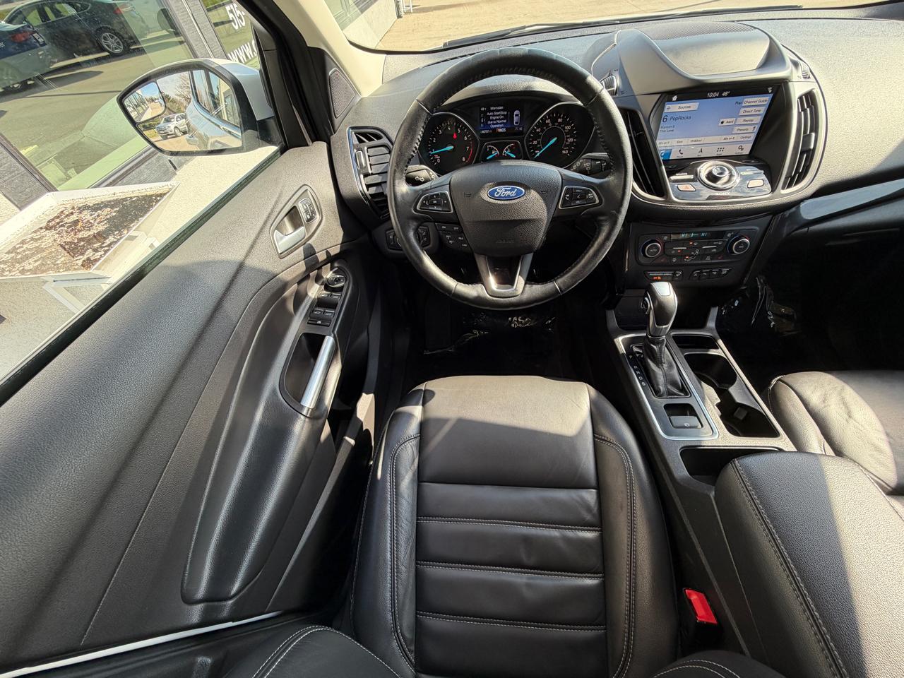 Ford Escape Titanium 4WD 2019