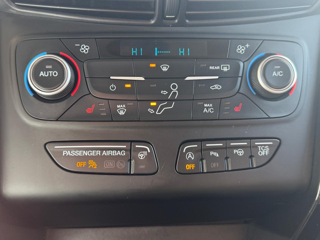 Ford Escape Titanium 4WD 2019