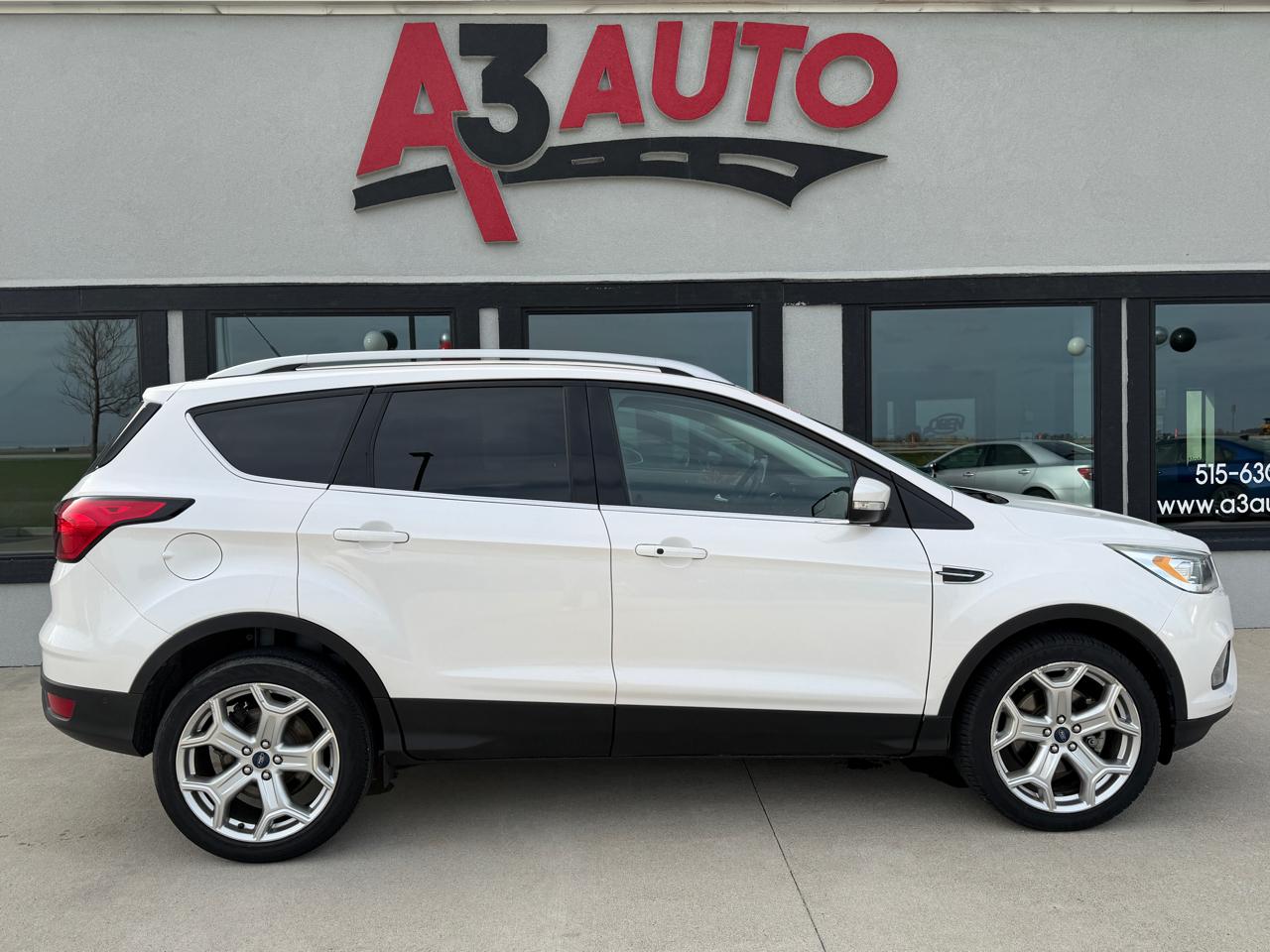 Ford Escape Titanium 4WD 2019