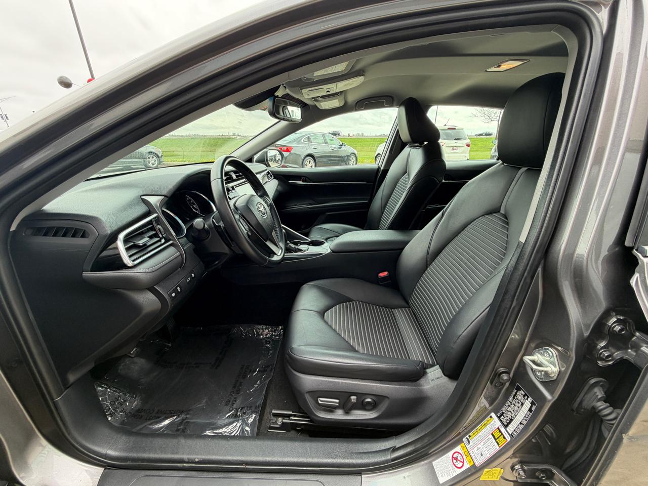 Toyota Camry SE 2018