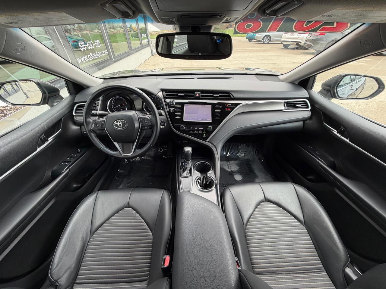 Toyota Camry SE 2018