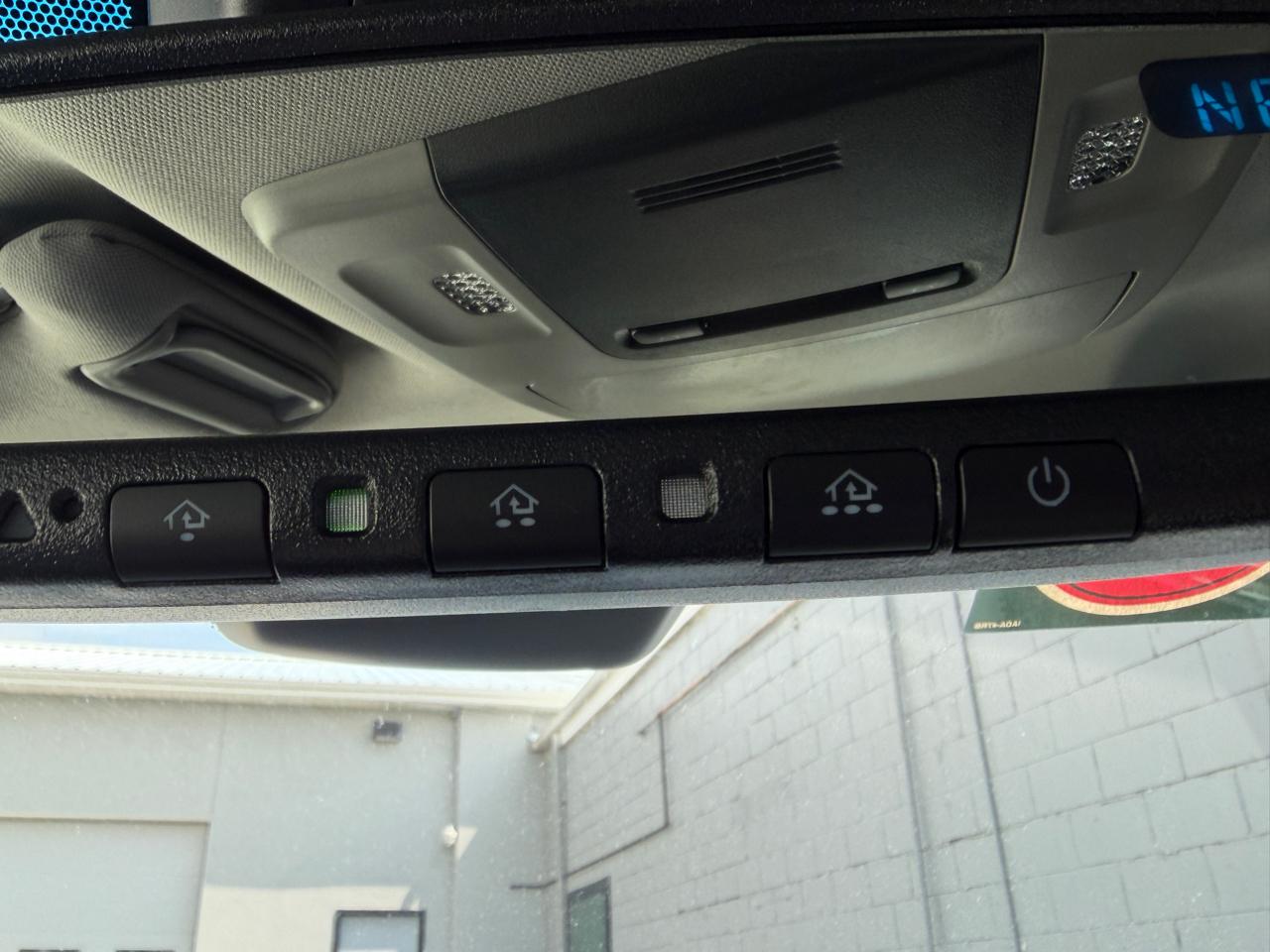 Toyota Camry SE 2018