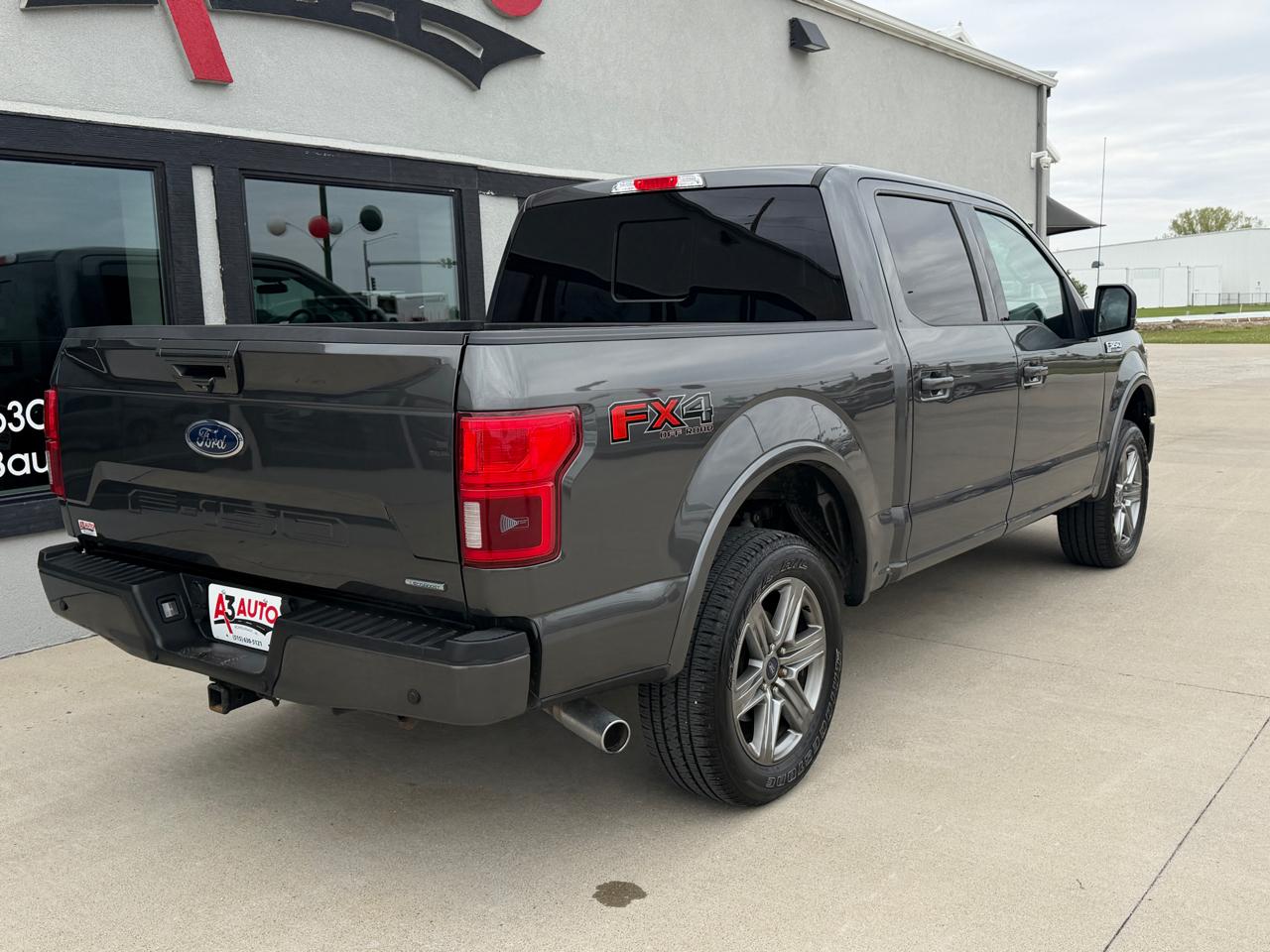 Ford F-150 Lariat 4WD SuperCrew 5.5' Box 2018