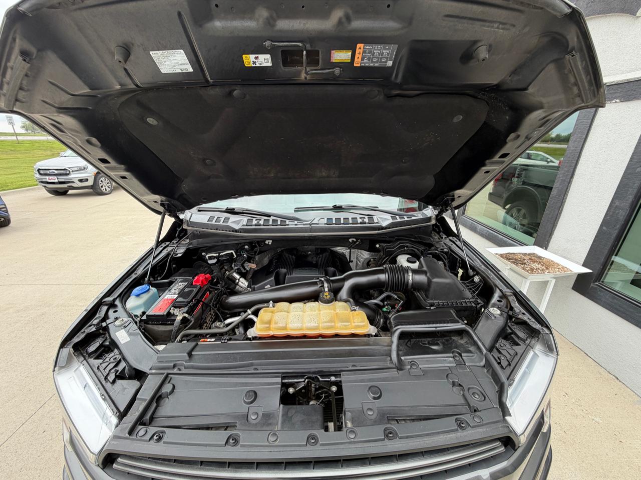 Ford F-150 Lariat 4WD SuperCrew 5.5' Box 2018
