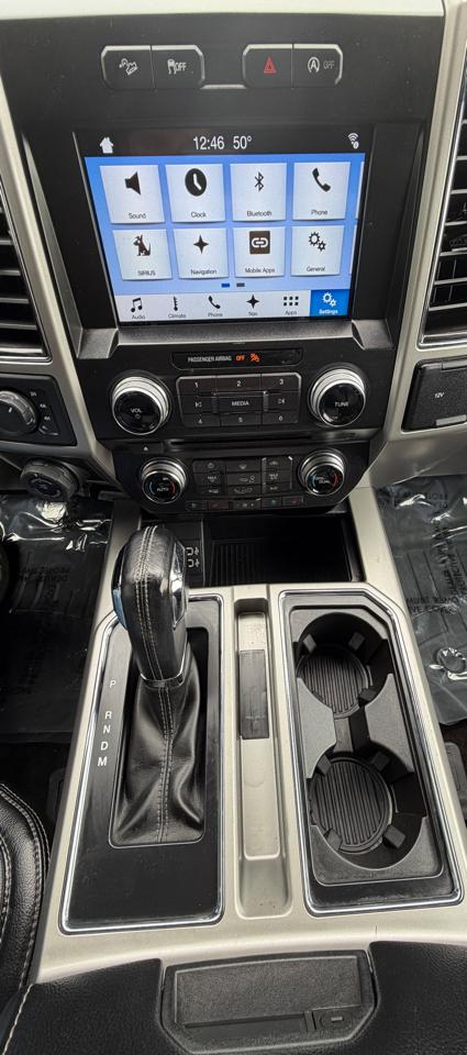 Ford F-150 Lariat 4WD SuperCrew 5.5' Box 2018
