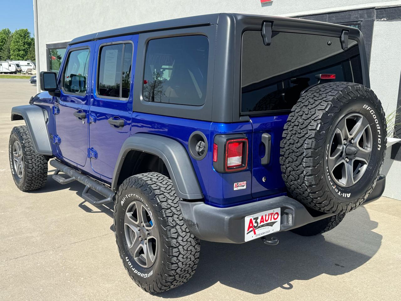 Jeep Wrangler Unlimited Sport 2018