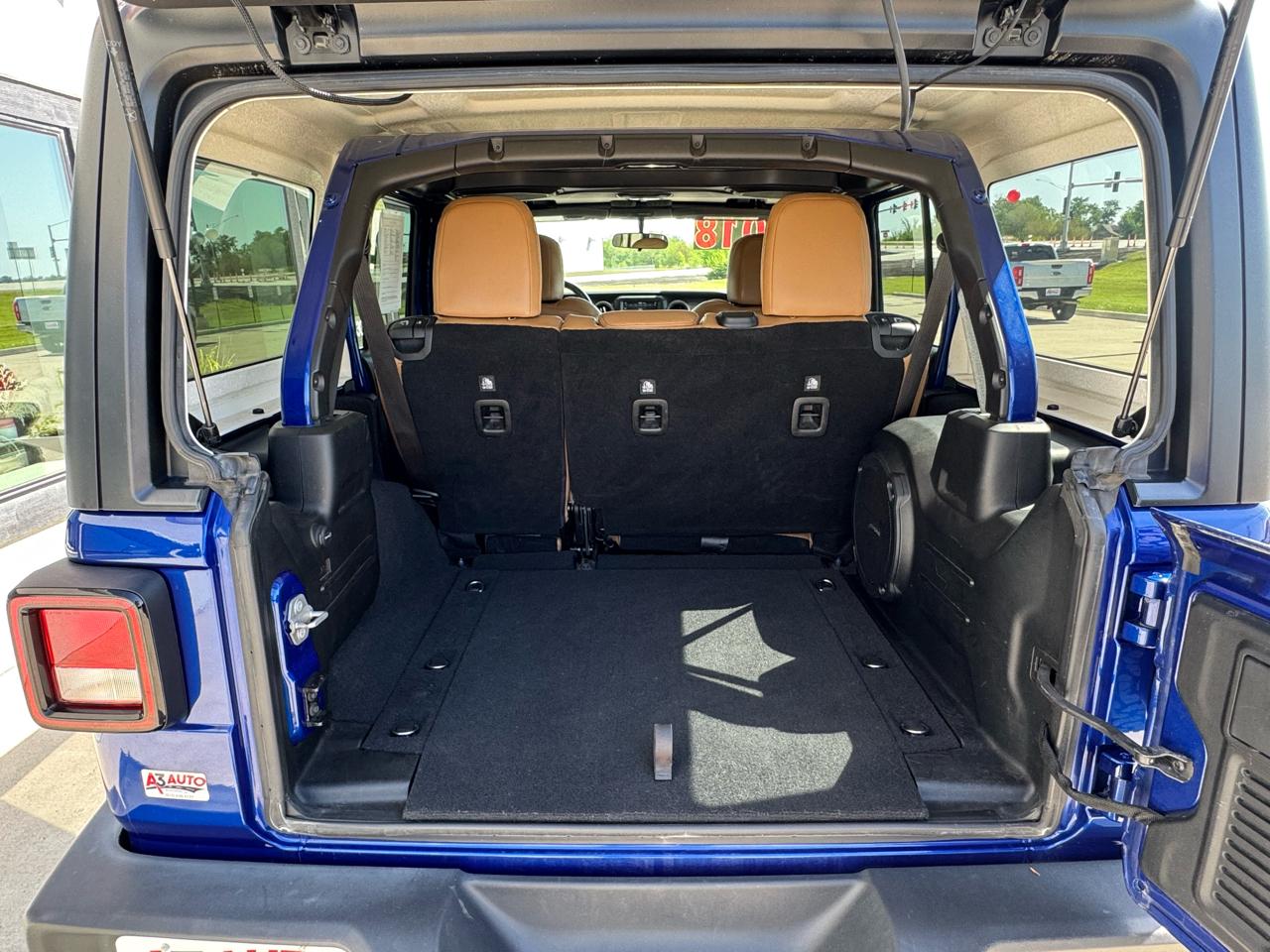 Jeep Wrangler Unlimited Sport 2018