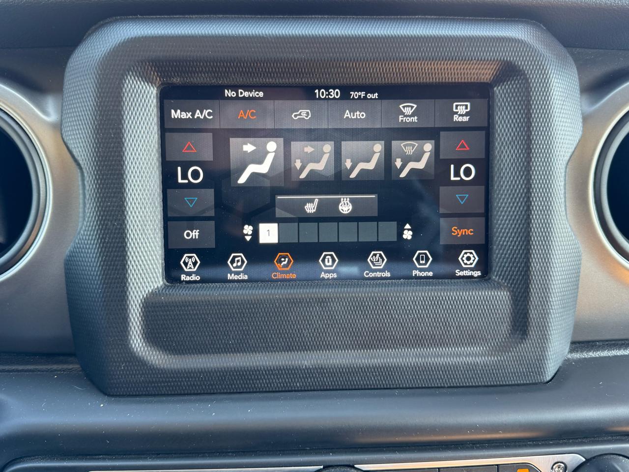 Jeep Wrangler Unlimited Sport 2018