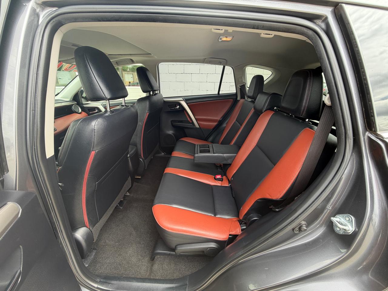 Toyota RAV4 Limited AWD 2014