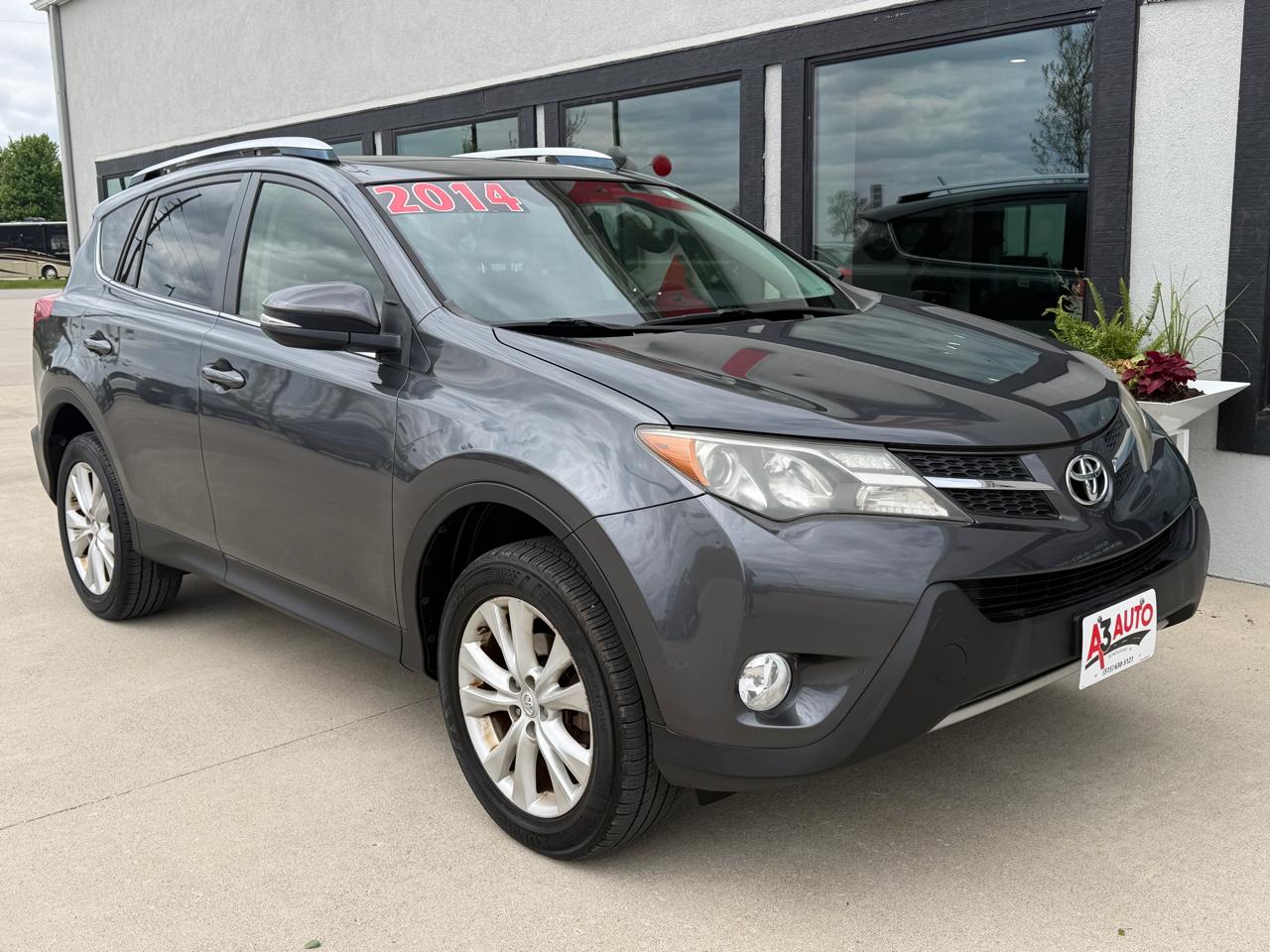 Toyota RAV4 Limited AWD 2014