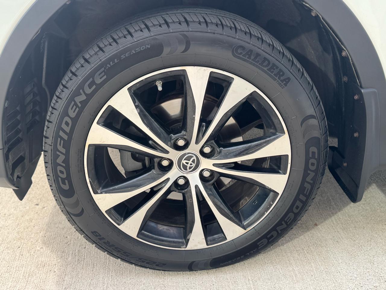 Toyota RAV4 Limited AWD 2015
