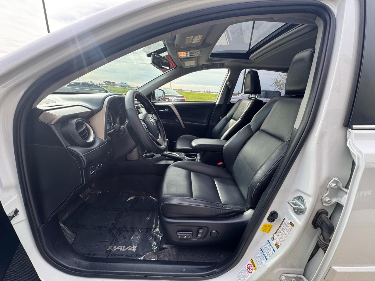 Toyota RAV4 Limited AWD 2015