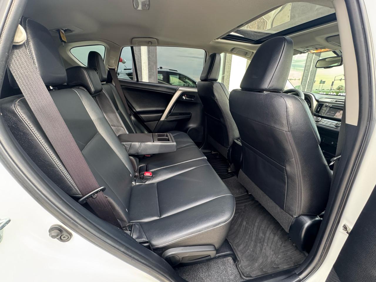 Toyota RAV4 Limited AWD 2015