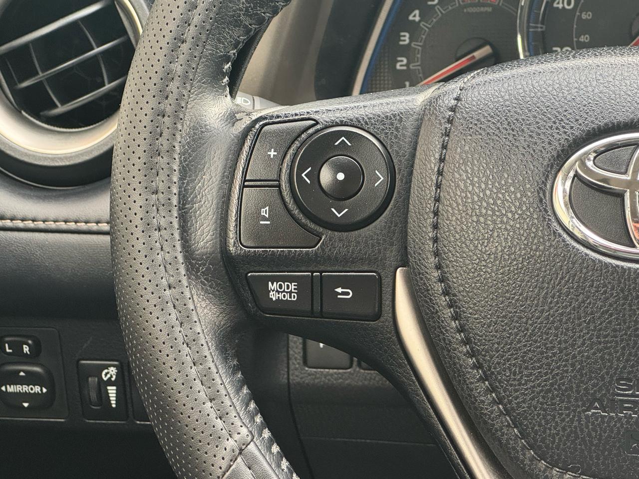 Toyota RAV4 Limited AWD 2015