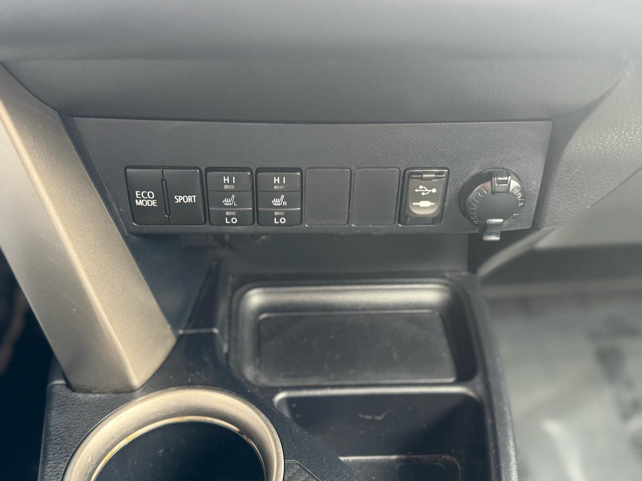 Toyota RAV4 Limited AWD 2015