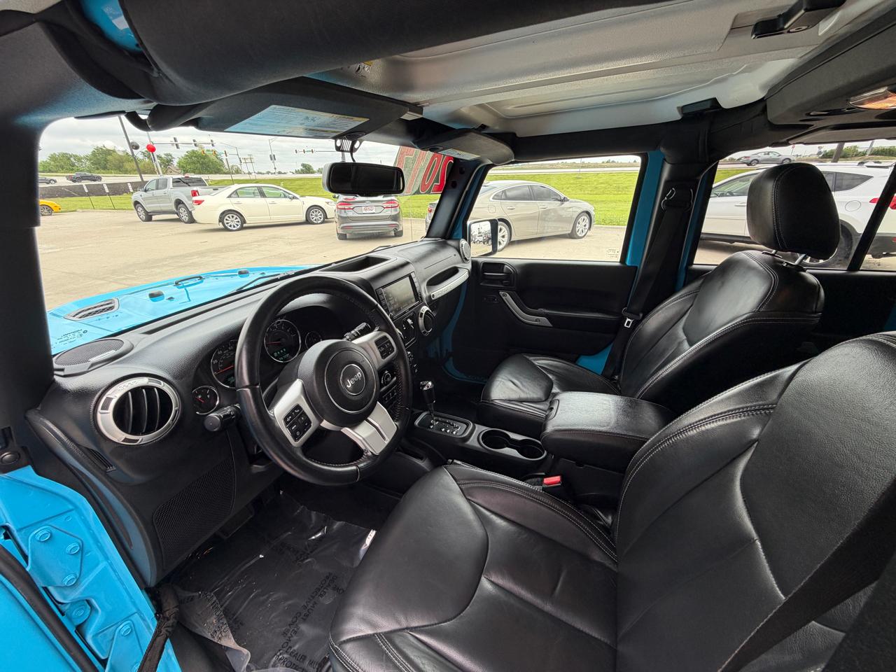 Jeep Wrangler Unlimited Sahara 4WD 2017