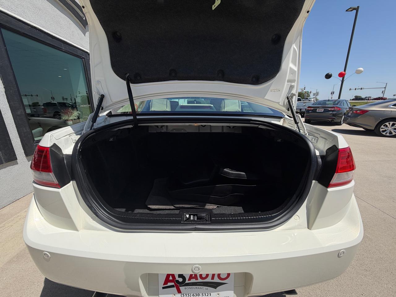 Lincoln MKZ 4dr Sdn FWD 2012