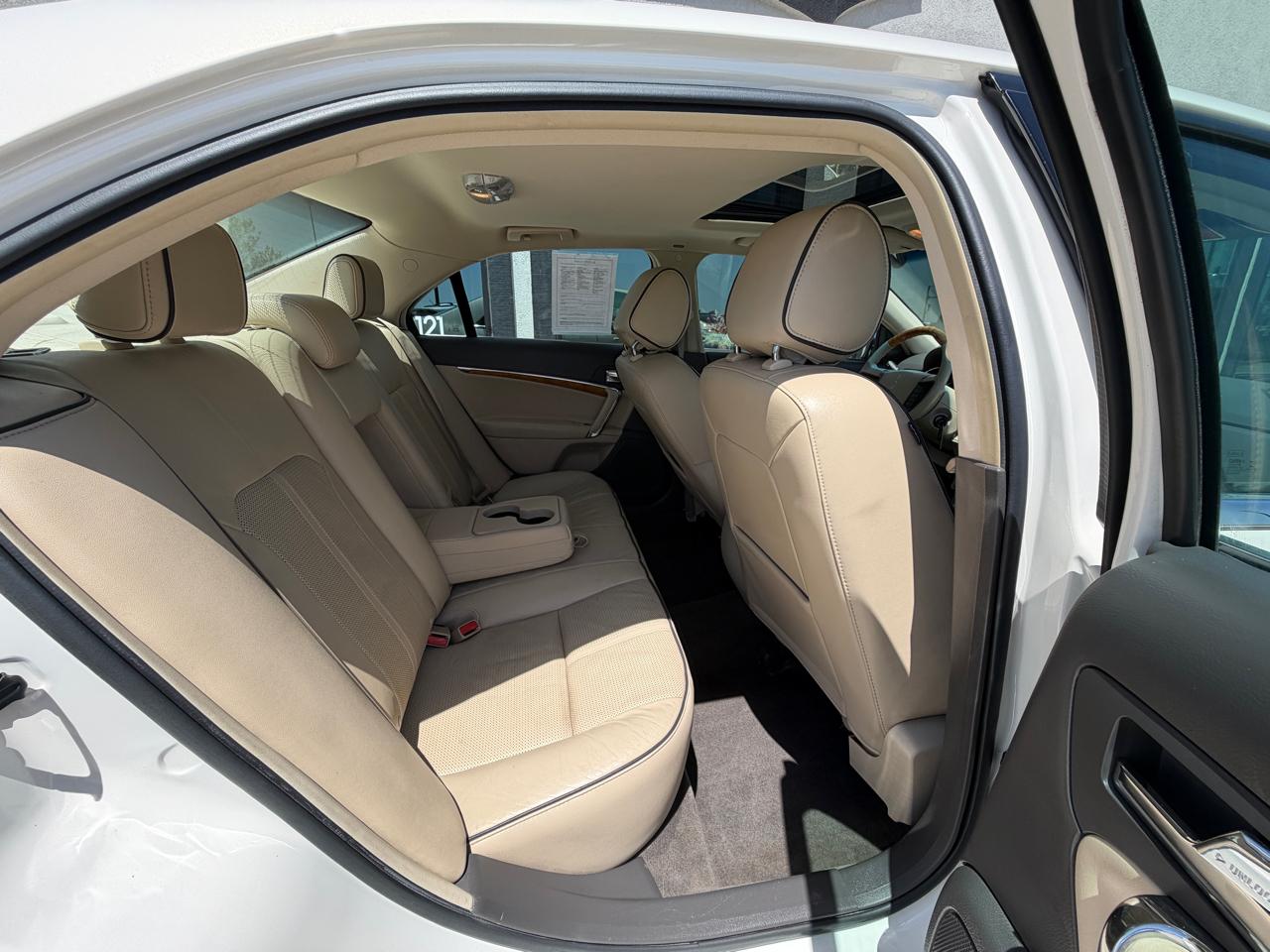 Lincoln MKZ 4dr Sdn FWD 2012