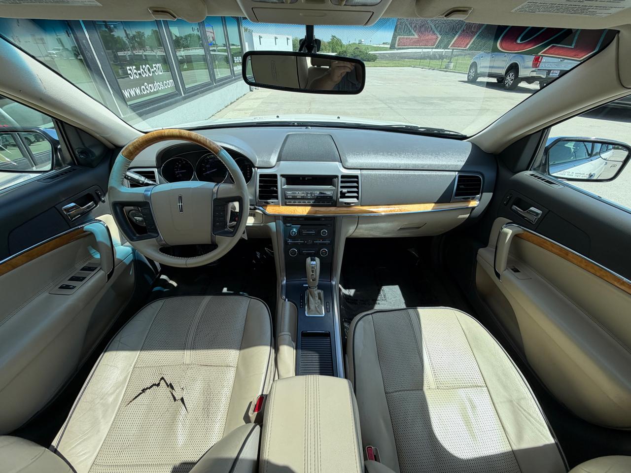 Lincoln MKZ 4dr Sdn FWD 2012