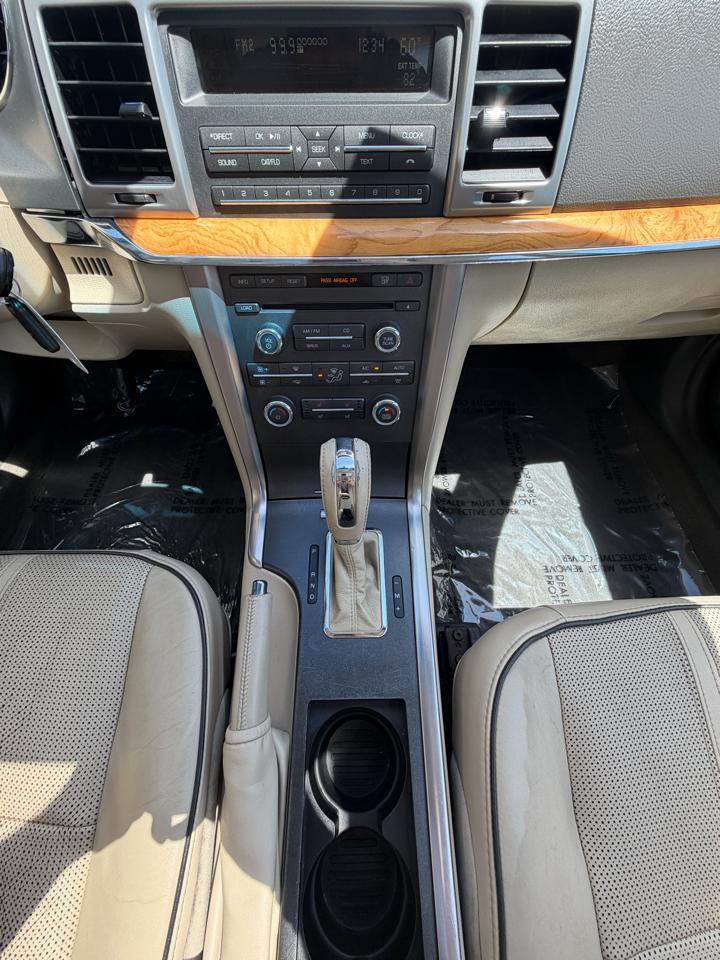 Lincoln MKZ 4dr Sdn FWD 2012