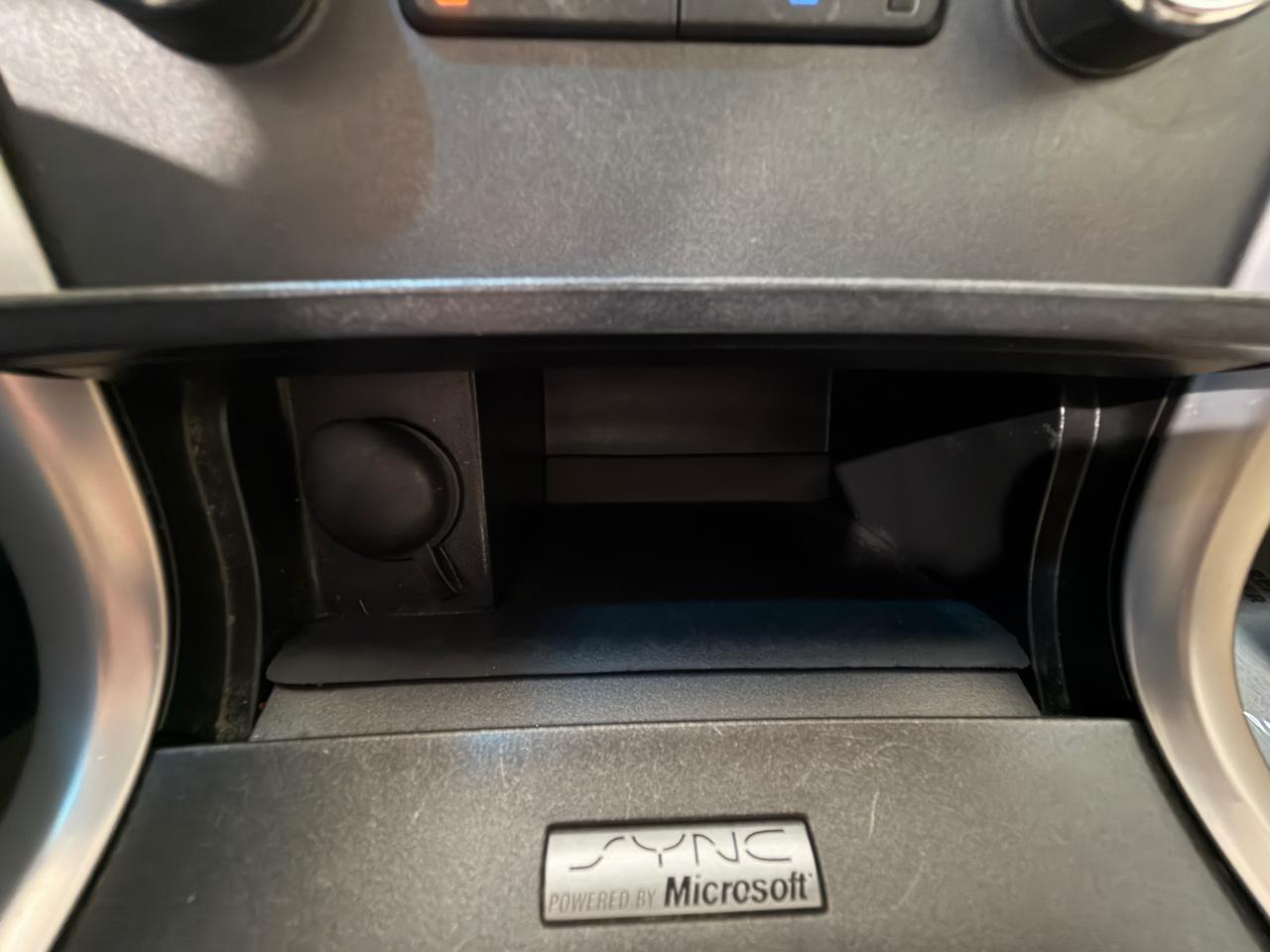 Lincoln MKZ 4dr Sdn FWD 2012