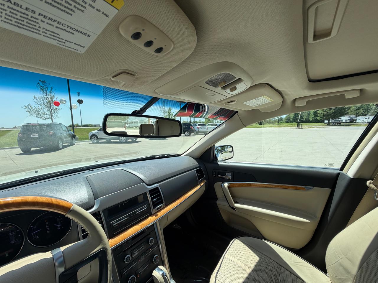 Lincoln MKZ 4dr Sdn FWD 2012