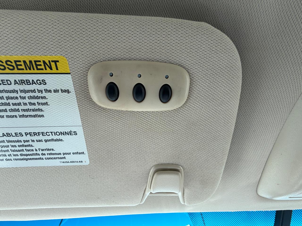 Lincoln MKZ 4dr Sdn FWD 2012
