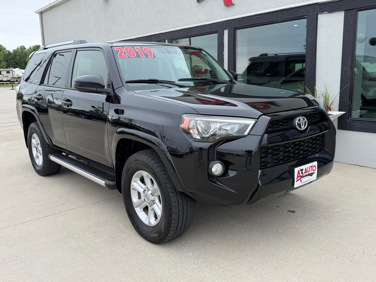 Toyota 4Runner SR5 4WD 2019