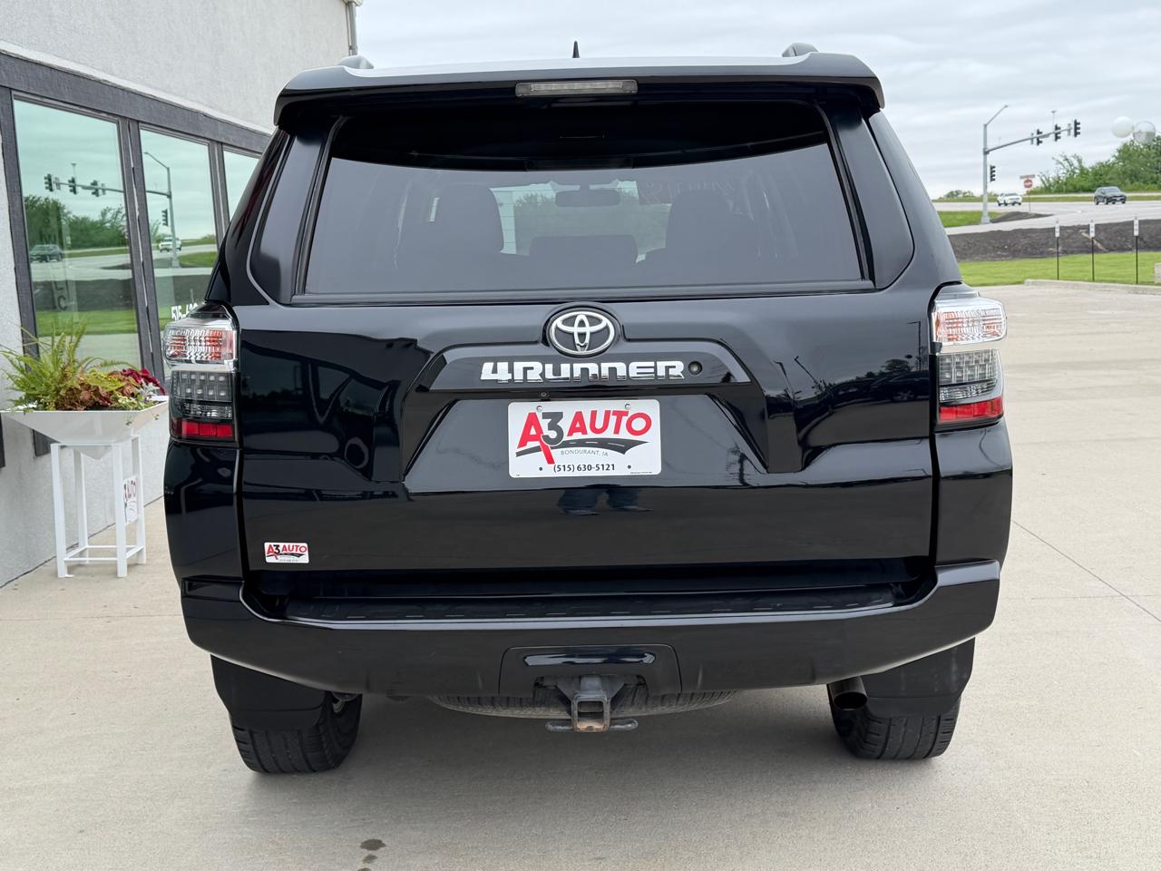 Toyota 4Runner SR5 4WD 2019