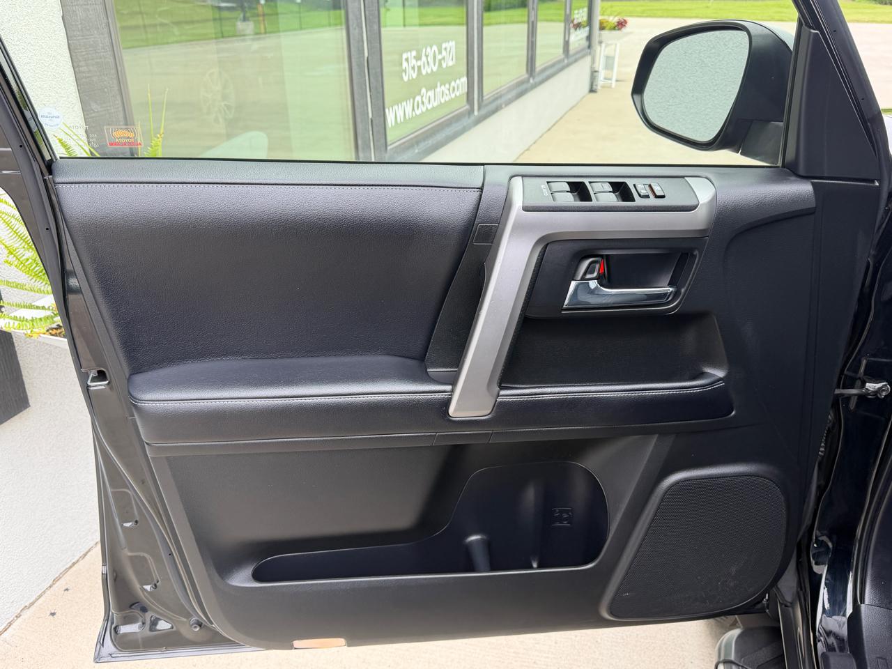 Toyota 4Runner SR5 4WD 2019