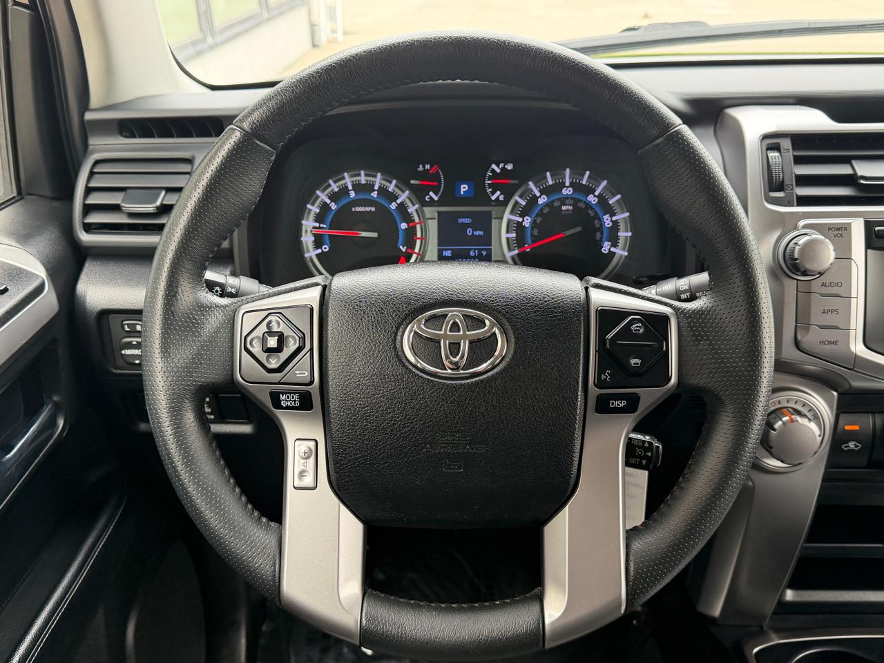 Toyota 4Runner SR5 4WD 2019