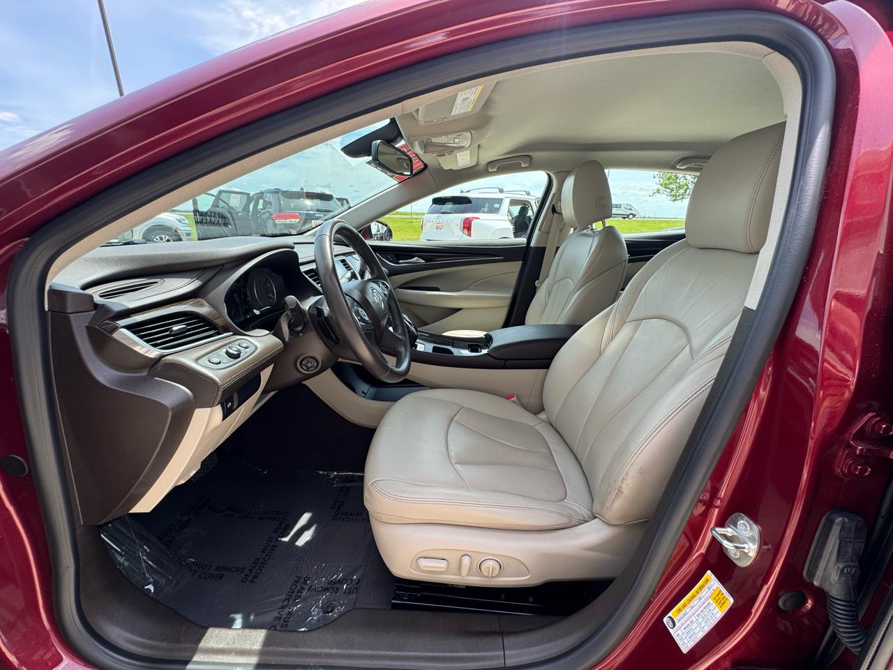 Buick LaCrosse Essence 2017